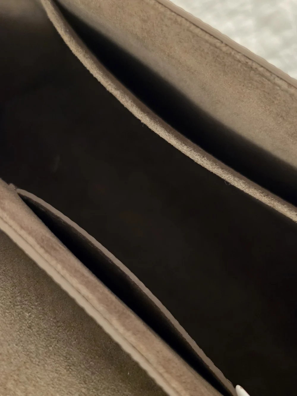 Louis Vuitton Twist Epi Mm Khaki Bag